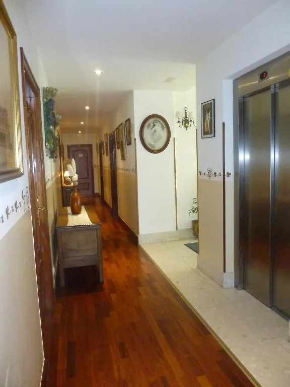 Hotel Leku Eder San Sebastian 2*,  Spanje